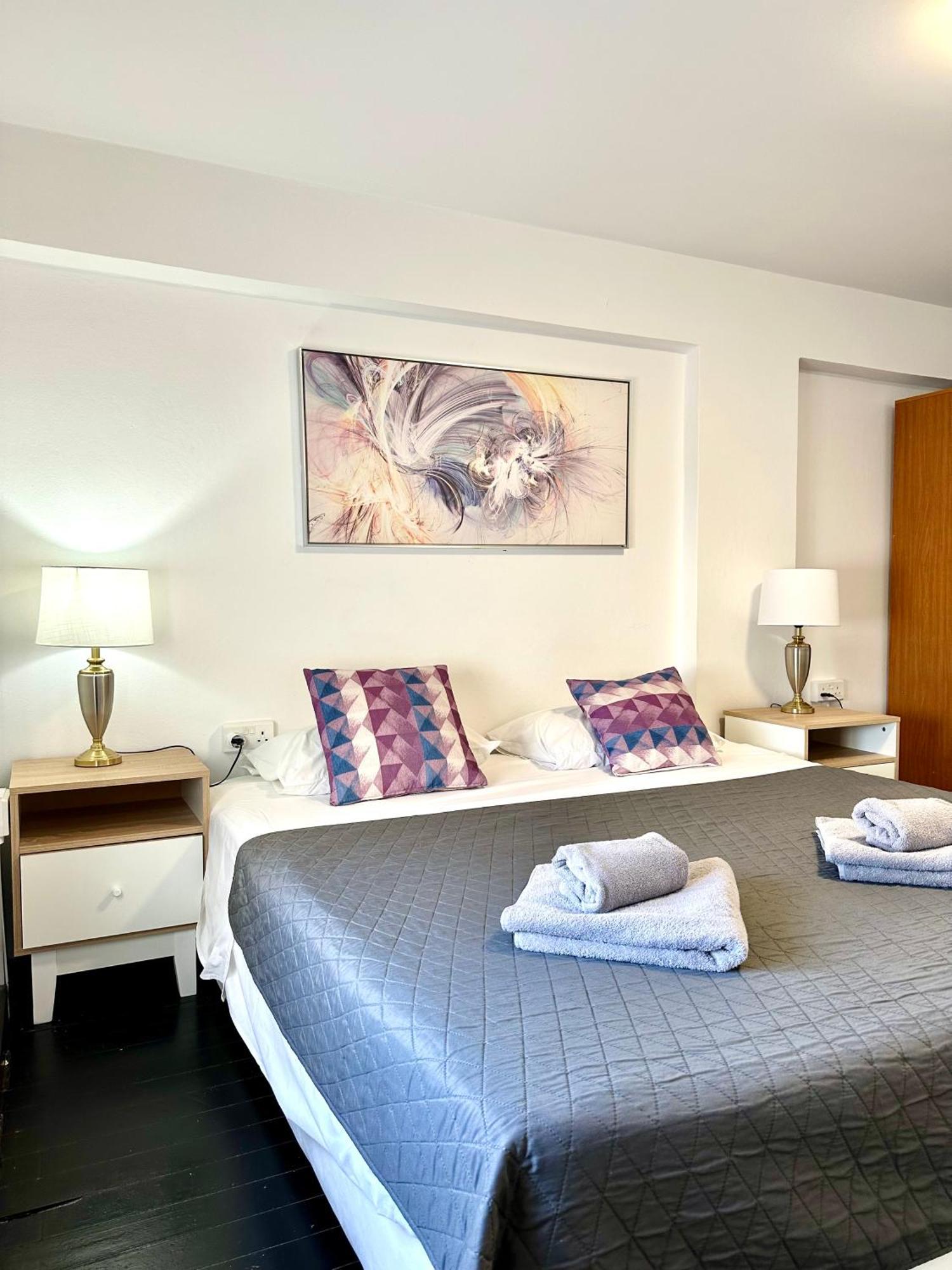 Hotel Harbour Seaside Escape